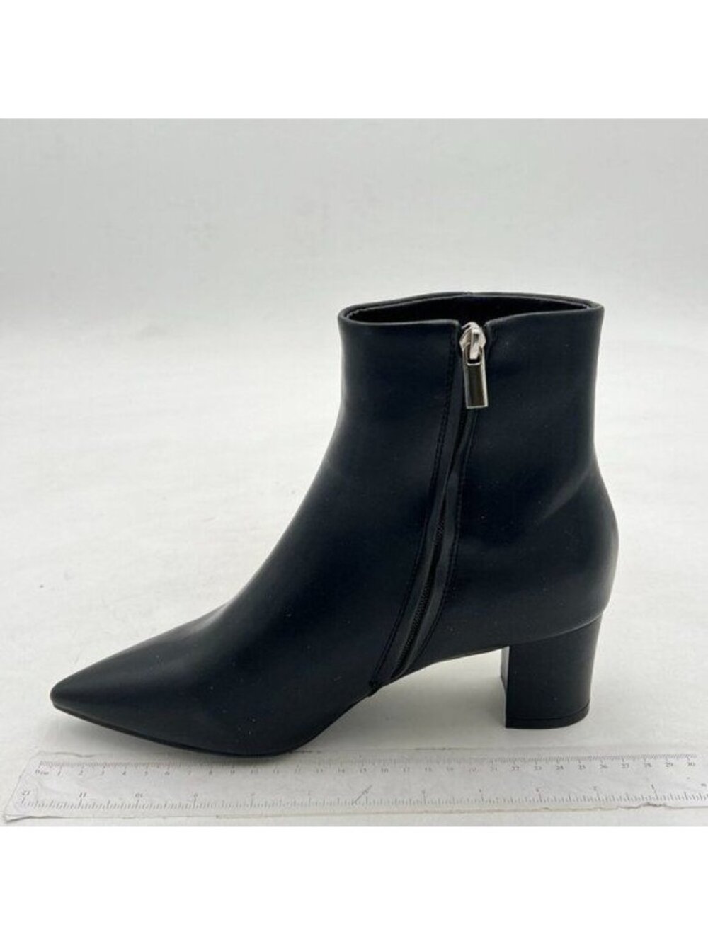 Women's Pointed Toe Ankle Boots Chunky High Heel Ankle Booties Short Boots Black